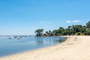 Gironde Camping Holidays: Family Campsites & Beaches | France | Siblu ...